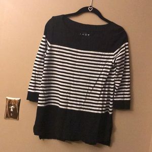 🎉PRICE REDUCED🎉 ANN TAYLOR LOFT Sleeved Shirt